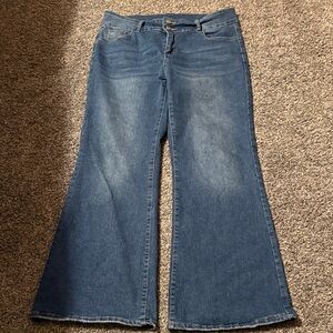 SHEIN Wide Leg Jeans in Deep Blue
